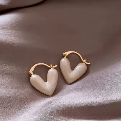 Trendy Red Drip Heart Hoop Earrings – Korean Love-Inspired Dangle Jewelry for Women & Girls